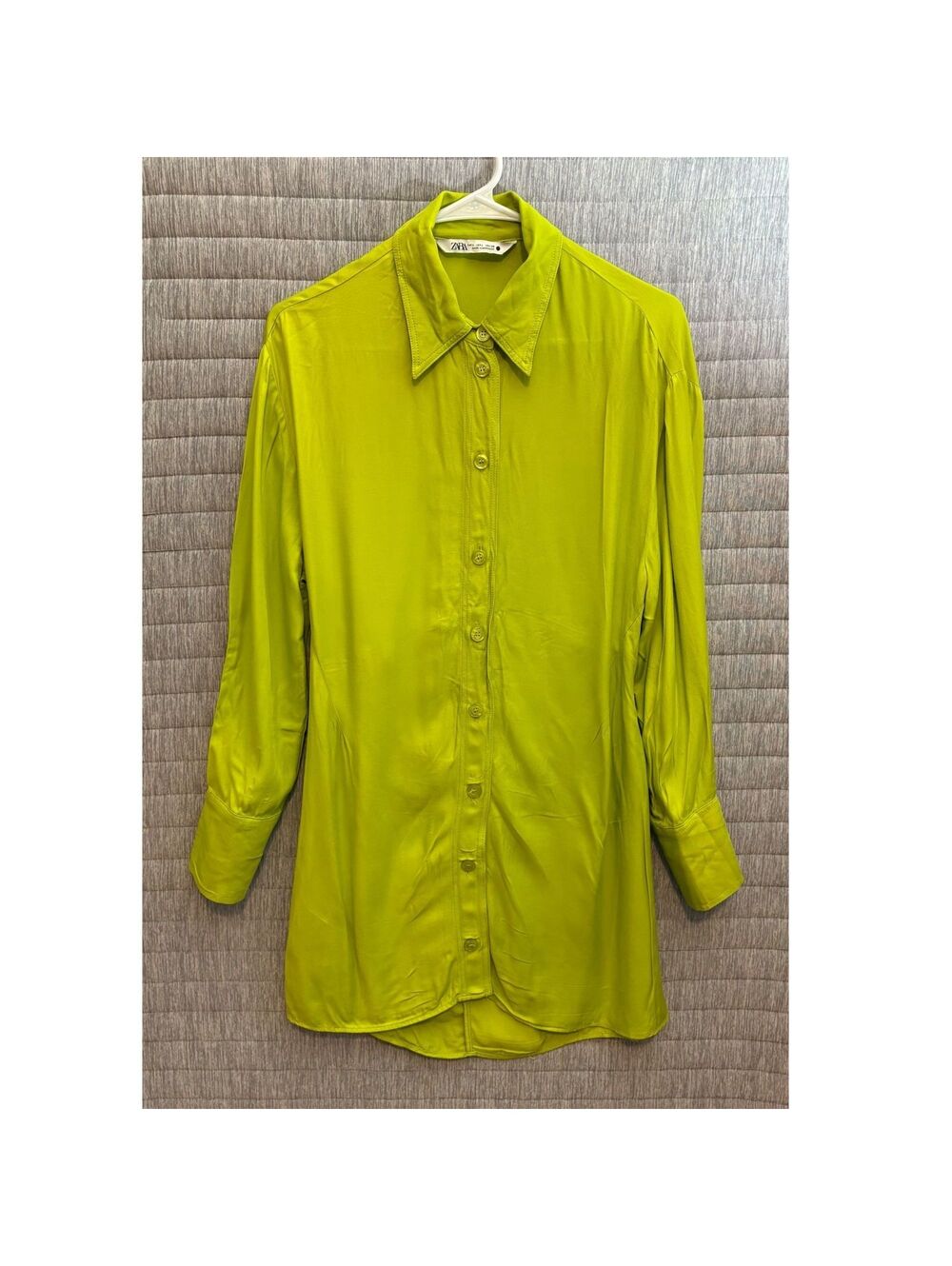 Zara Chartreuse Long Sleeve Button-Up Tunic Shirt Size Large Open Back Party